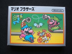 画像2: マリオブラザーズ　箱説有　FCファミコン (2)