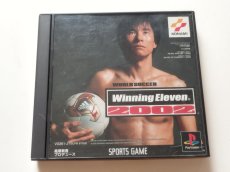 画像1: ワールドサッカー ウイニングイレブン 2002　帯葉書箱説有　PS1プレイステーション【管理7h5】 (1)