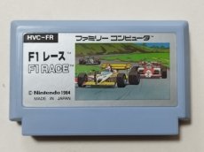 画像1: 【美品評価価格】F1レース　箱説無　FCファミコン【管理8h3】 (1)