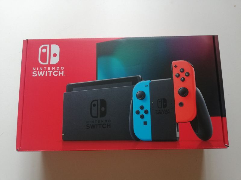 値下げ新型モデル Nintendo Switch/HAD-S-KABAA